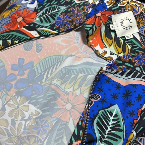 Floral Bomber style zip up blouse / jacket - Picture 5 of 5